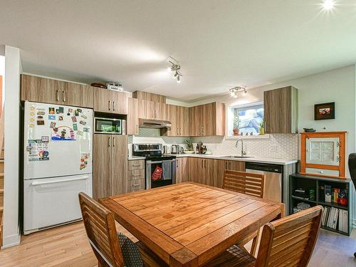 Kitchen - 337  - 339 Rue Martinet, Sainte-Adèle, QC - Indoor Photo Showing Kitchen