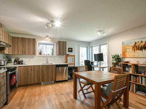 Kitchen - 337  - 339 Rue Martinet, Sainte-Adèle, QC - Indoor