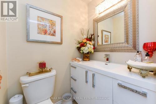 7 Muskoka Street E, Brampton, ON - Indoor Photo Showing Bathroom