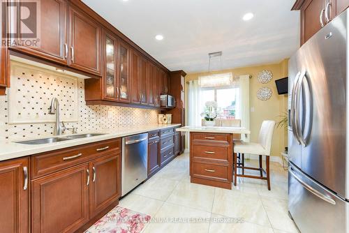 7 Muskoka Street E, Brampton, ON - Indoor Photo Showing Kitchen With Double Sink