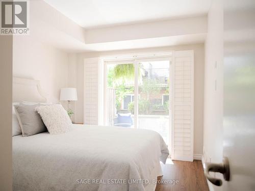 925 - 16 Laidlaw Street, Toronto, ON - Indoor Photo Showing Bedroom