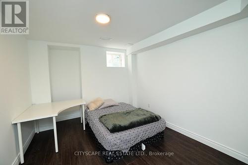 28 Celano Drive, Hamilton, ON - Indoor Photo Showing Other Room