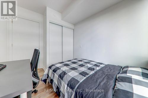 624 - 1 Jarvis Street, Hamilton, ON - Indoor Photo Showing Bedroom