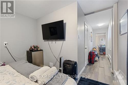 295-297 St Patrick Street, Ottawa, ON - Indoor Photo Showing Bedroom