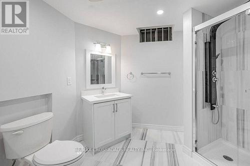 1823 Forestview Drive, Pickering, ON - Indoor Photo Showing Bathroom