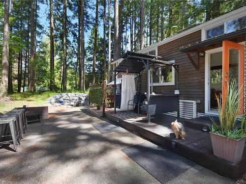 1030 Jeanette Ave, Gabriola Island, BC 