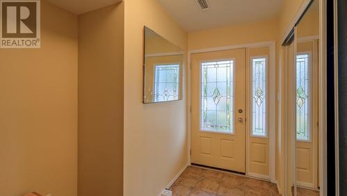 10713 Julia Street, Summerland, BC - Indoor Photo Showing Other Room