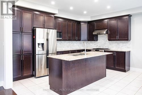 31 Bruce Cameron Drive, Clarington, ON - Indoor Photo Showing Kitchen With Double Sink