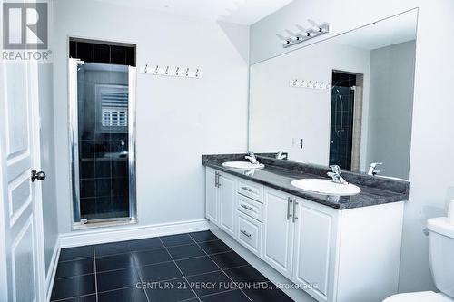 31 Bruce Cameron Drive, Clarington, ON - Indoor Photo Showing Bathroom