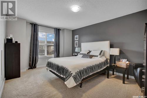 323 410 Ledingham Way, Saskatoon, SK - Indoor Photo Showing Bedroom