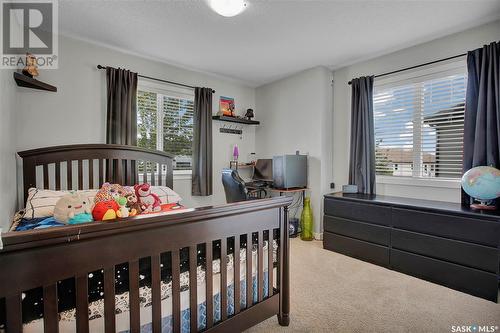 323 410 Ledingham Way, Saskatoon, SK - Indoor Photo Showing Bedroom