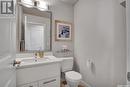 323 410 Ledingham Way, Saskatoon, SK  - Indoor Photo Showing Bathroom 