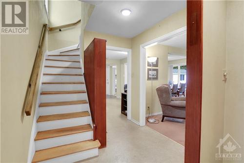 15 Dunvegan Road, Ottawa, ON - Indoor Photo Showing Other Room