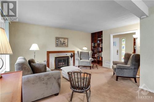 15 Dunvegan Road, Ottawa, ON - Indoor Photo Showing Living Room With Fireplace