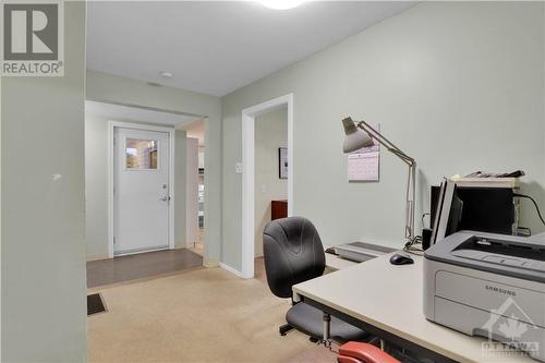 15 Dunvegan Road, Ottawa, ON - Indoor Photo Showing Office