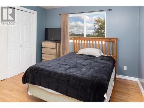 17760 Lacasse Road, Prince George, BC - Indoor Photo Showing Bedroom