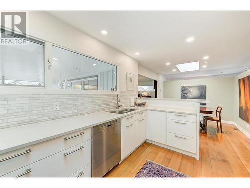 2021 Abbott Street, Kelowna, BC - Indoor Photo Showing Kitchen With Double Sink With Upgraded Kitchen