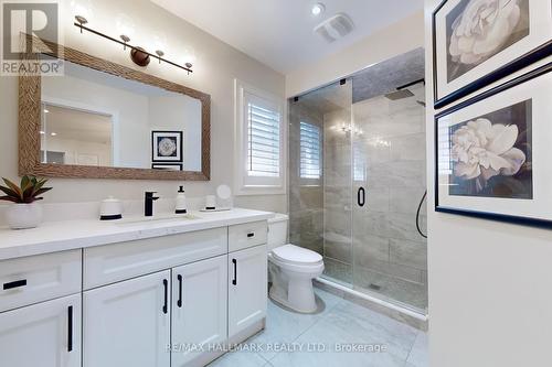 227 Rothbury Road, Richmond Hill, ON - Indoor Photo Showing Bathroom