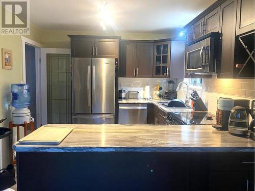 2849 Laburnum  Drive, Trail, BC - Indoor Photo Showing Kitchen