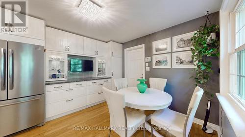 109 Highland Lane, Richmond Hill, ON - Indoor Photo Showing Dining Room