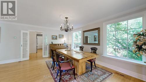 109 Highland Lane, Richmond Hill, ON - Indoor Photo Showing Dining Room