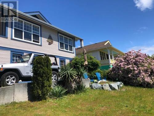 5394 Larch Ave, Powell River, BC - Outdoor