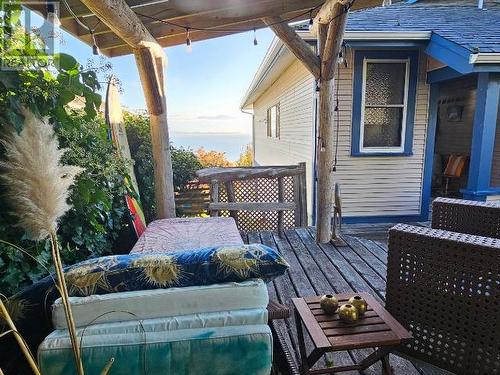 5394 Larch Ave, Powell River, BC - Outdoor With Deck Patio Veranda