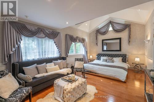 2221 Greenhurst Avenue, Mississauga, ON - Indoor Photo Showing Bedroom