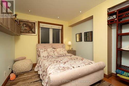 2221 Greenhurst Avenue, Mississauga, ON - Indoor Photo Showing Bedroom