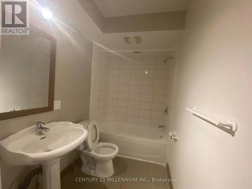 B - 18 First Avenue, Orangeville, ON - Indoor Photo Showing Bathroom