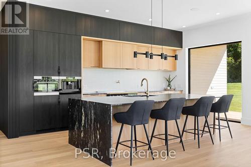 100 Barton Boulevard, Blue Mountains, ON - Indoor Photo Showing Kitchen With Upgraded Kitchen