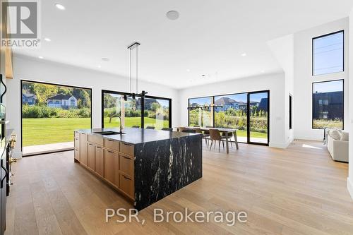 100 Barton Boulevard, Blue Mountains, ON - Indoor Photo Showing Living Room