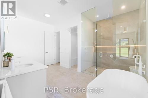 100 Barton Boulevard, Blue Mountains, ON - Indoor Photo Showing Bathroom