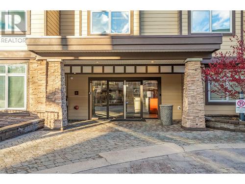 3843 Brown Road Unit# 2104, West Kelowna, BC - Outdoor