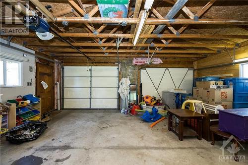 432 Pattie Drive, Carleton Place, ON - Indoor Photo Showing Garage