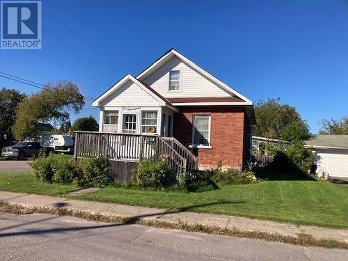 517 Charles St, Sault Ste Marie, ON - Outdoor