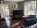 517 Charles St, Sault Ste Marie, ON  - Indoor Photo Showing Living Room 