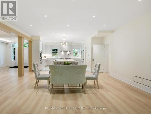 139 Mulcaster Street, Barrie, ON - Indoor Photo Showing Dining Room