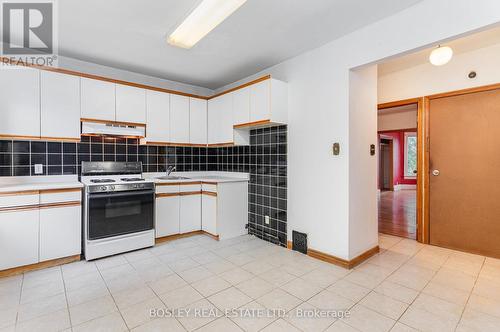 195-197 Dovercourt Road, Toronto, ON - Indoor Photo Showing Kitchen