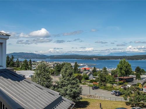 4G-690 Colwyn St, Campbell River, BC - Outdoor With Body Of Water With View