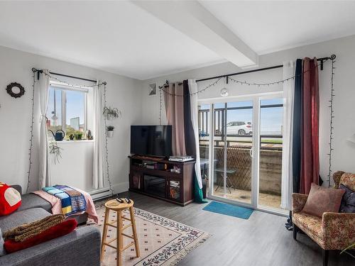 1362 Dallas Rd, Victoria, BC - Indoor Photo Showing Living Room