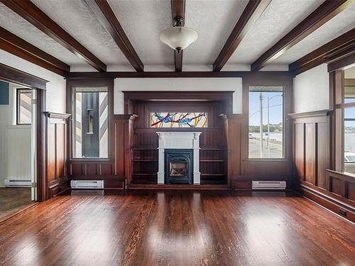 1362 Dallas Rd, Victoria, BC - Indoor With Fireplace