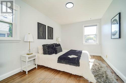 413 Athol Street E, Oshawa (Central), ON - Indoor Photo Showing Bedroom