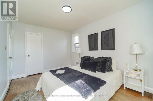 413 Athol Street E, Oshawa (Central), ON - Indoor Photo Showing Bedroom