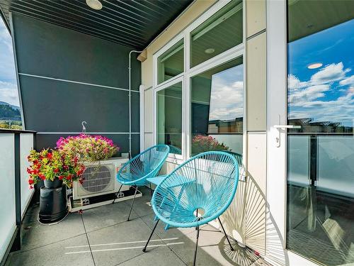 202-525 Third St, Nanaimo, BC - Outdoor With Exterior