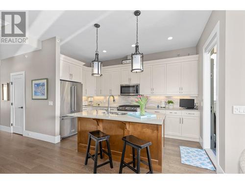 4000 Trails Place Unit# 141, Peachland, BC - Indoor Photo Showing Kitchen With Stainless Steel Kitchen With Upgraded Kitchen