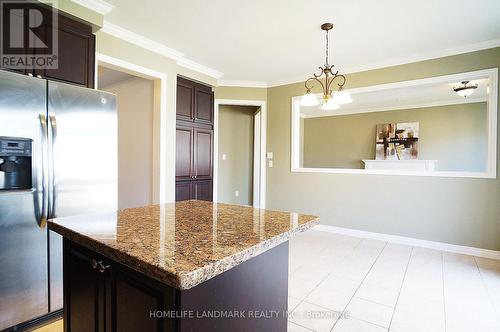 1178 Mctavish Drive, Newmarket, ON - Indoor Photo Showing Kitchen