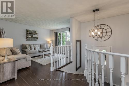 119 Duncombe Road, Norfolk, ON - Indoor Photo Showing Living Room