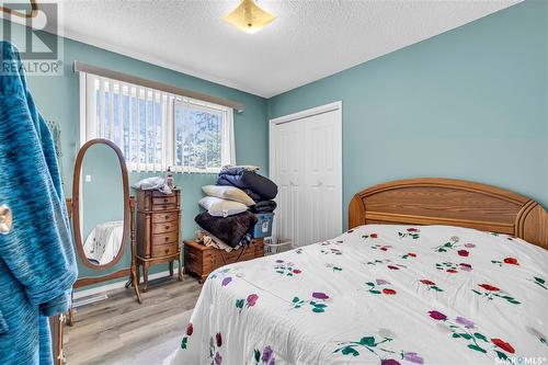 110 Elgin Street, Viscount, SK - Indoor Photo Showing Bedroom