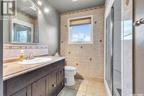 110 Elgin Street, Viscount, SK - Indoor Photo Showing Bathroom